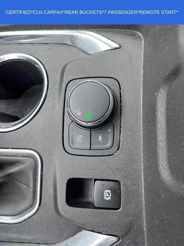 Used 2023 Chevrolet Traverse LT FWD image 37