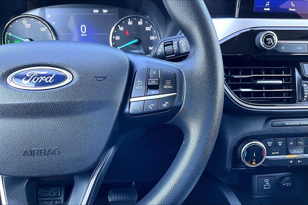 Certified 2022 Ford Escape SE FWD image 19