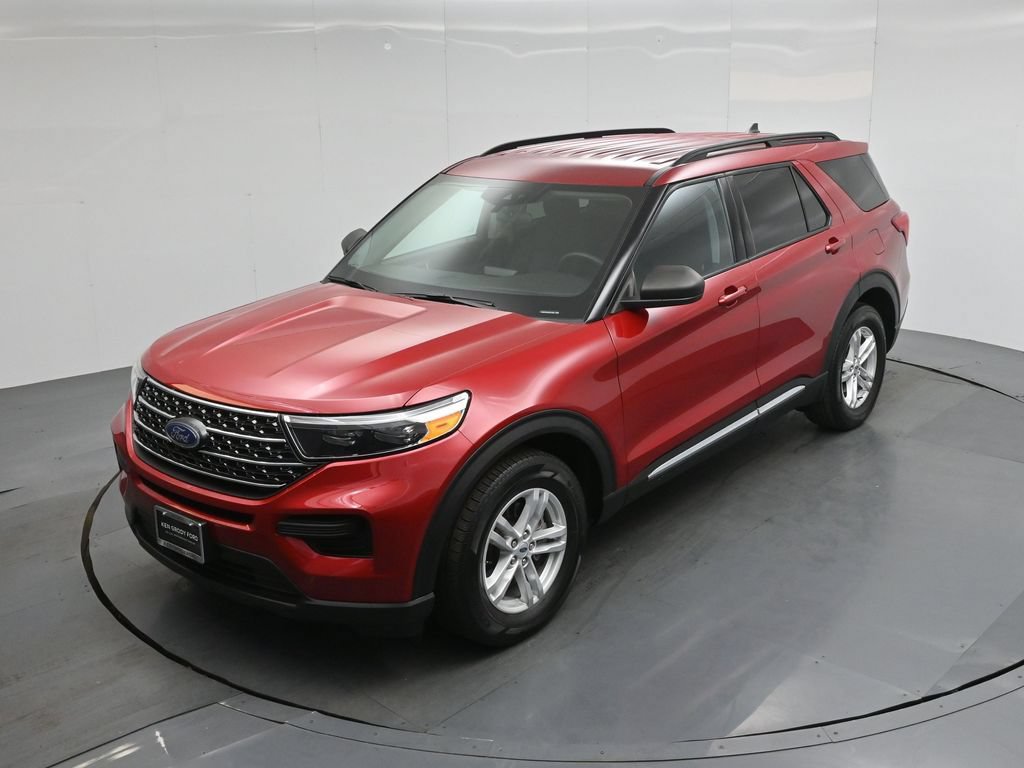 Certified 2023 Ford Explorer XLT RWD image 34