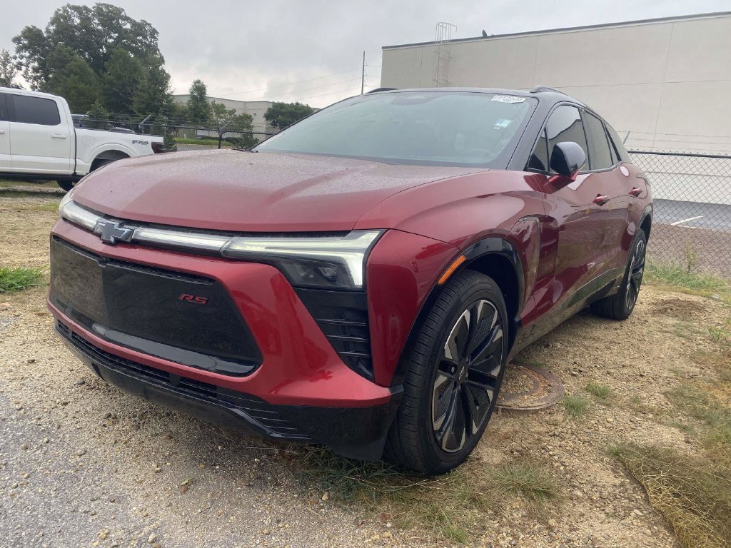 Used 2025 Chevrolet Blazer EV RS AWD/4WD image 3