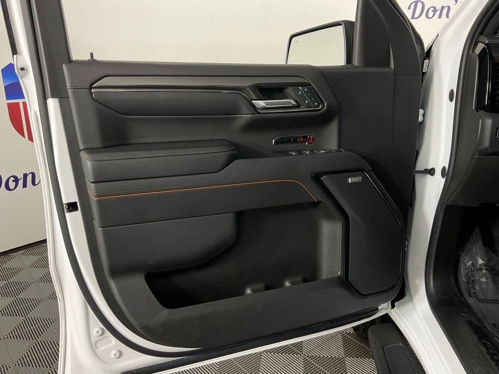 Used 2023 GMC Sierra 1500 AT4 w/ AT4 Premium Package image 12