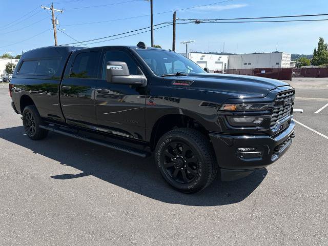 Used 2025 RAM 3500 Big Horn AWD/4WD image 9