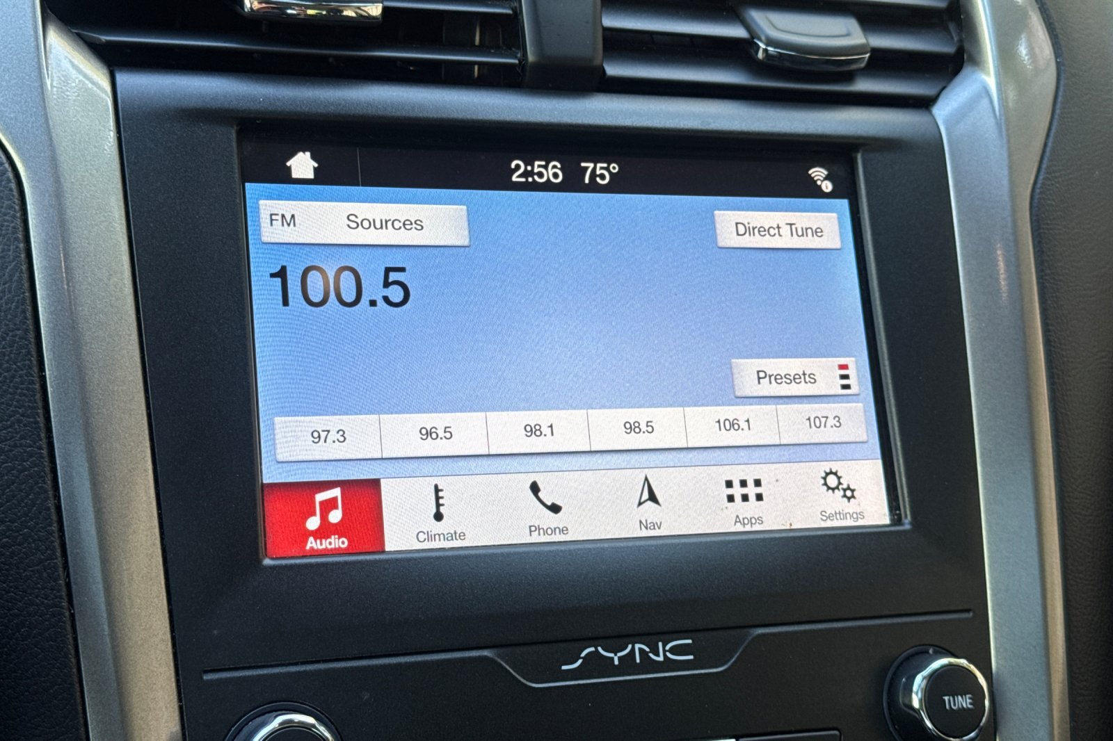 Certified 2019 Ford Fusion SE FWD image 16