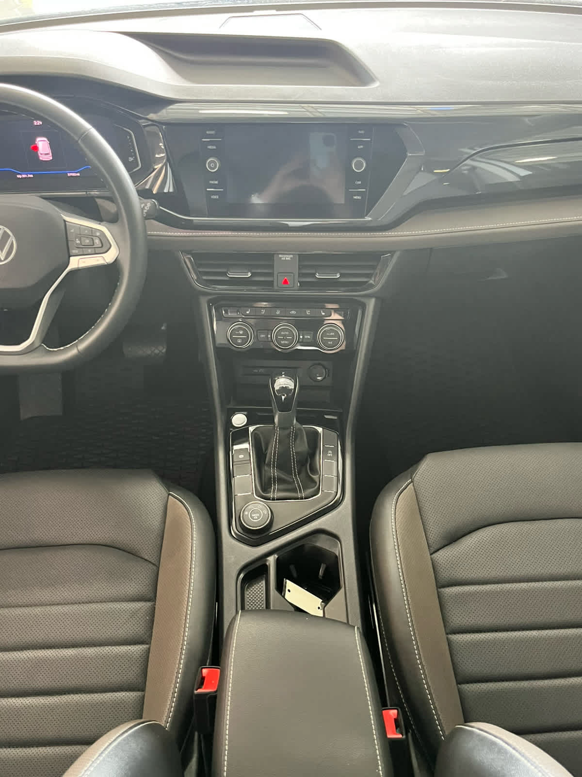 Used 2022 Volkswagen Taos SEL AWD/4WD image 12