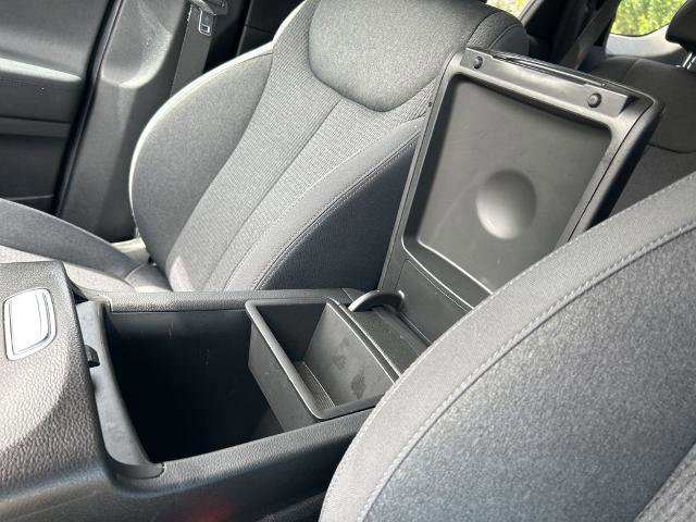 Used 2023 Hyundai Santa Fe SEL image 33