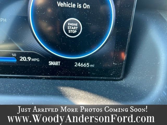 Used 2022 Hyundai Santa Cruz Limited image 13