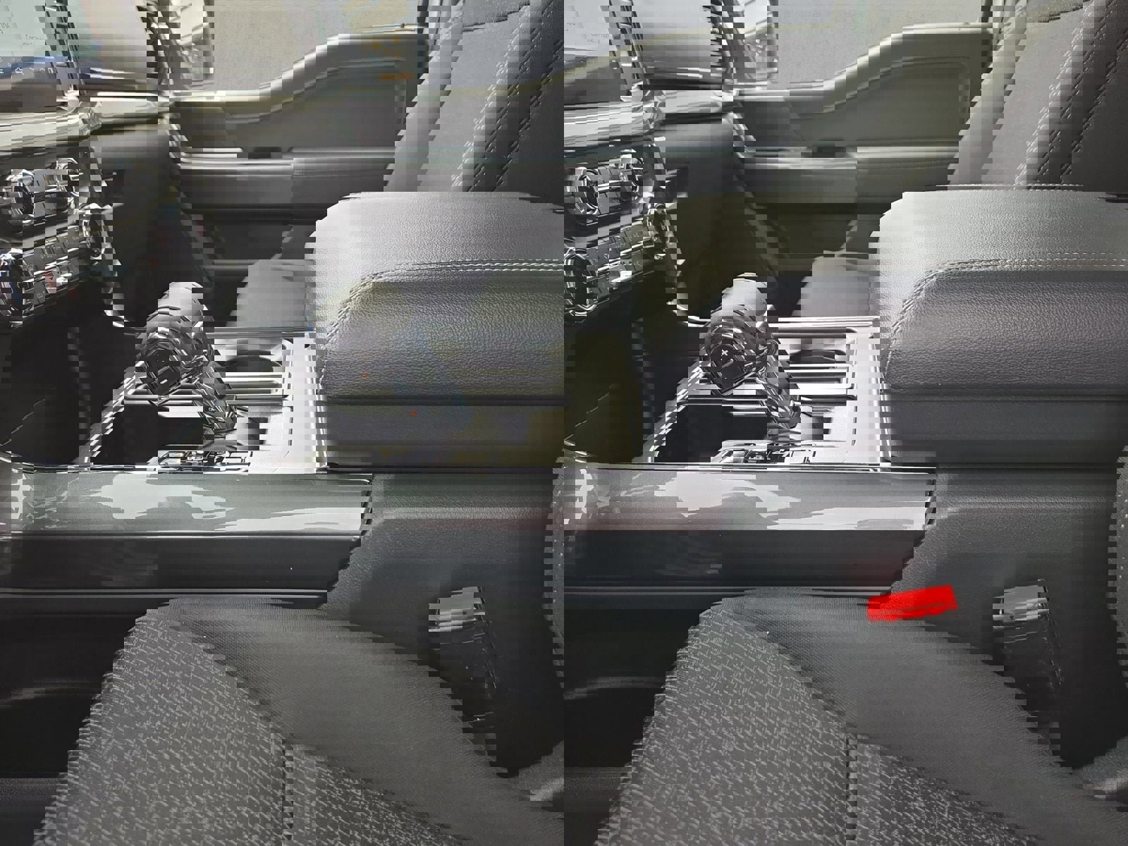 Certified 2022 Ford F150 XLT w/ Equipment Group 302A High image 22