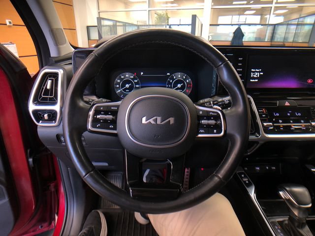 Used 2023 Kia Sorento SX Prestige AWD/4WD image 12