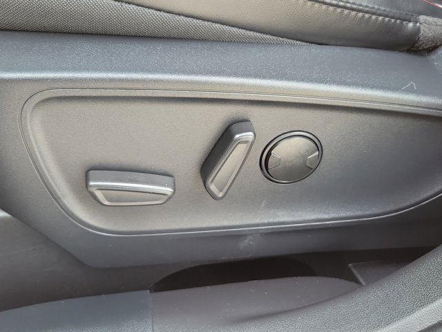 Certified 2026 Ford Escape ST-Line FWD image 19