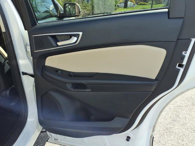 Certified 2023 Ford Edge SEL w/ Convenience Package AWD/4WD image 11