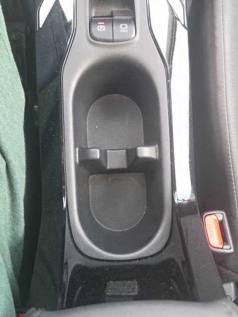 Used 2024 Toyota Corolla Cross XLE w/ Convenience Package image 37