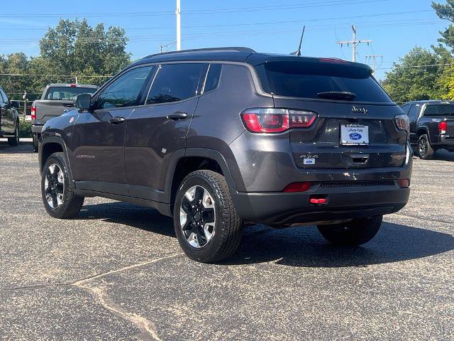 Used 2018 Jeep Compass Trailhawk w/ Leather Interior Group AWD/4WD image 9
