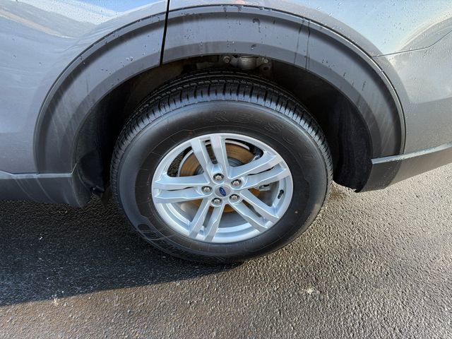 Certified 2022 Ford Explorer XLT w/ Equipment Group 202A image 22