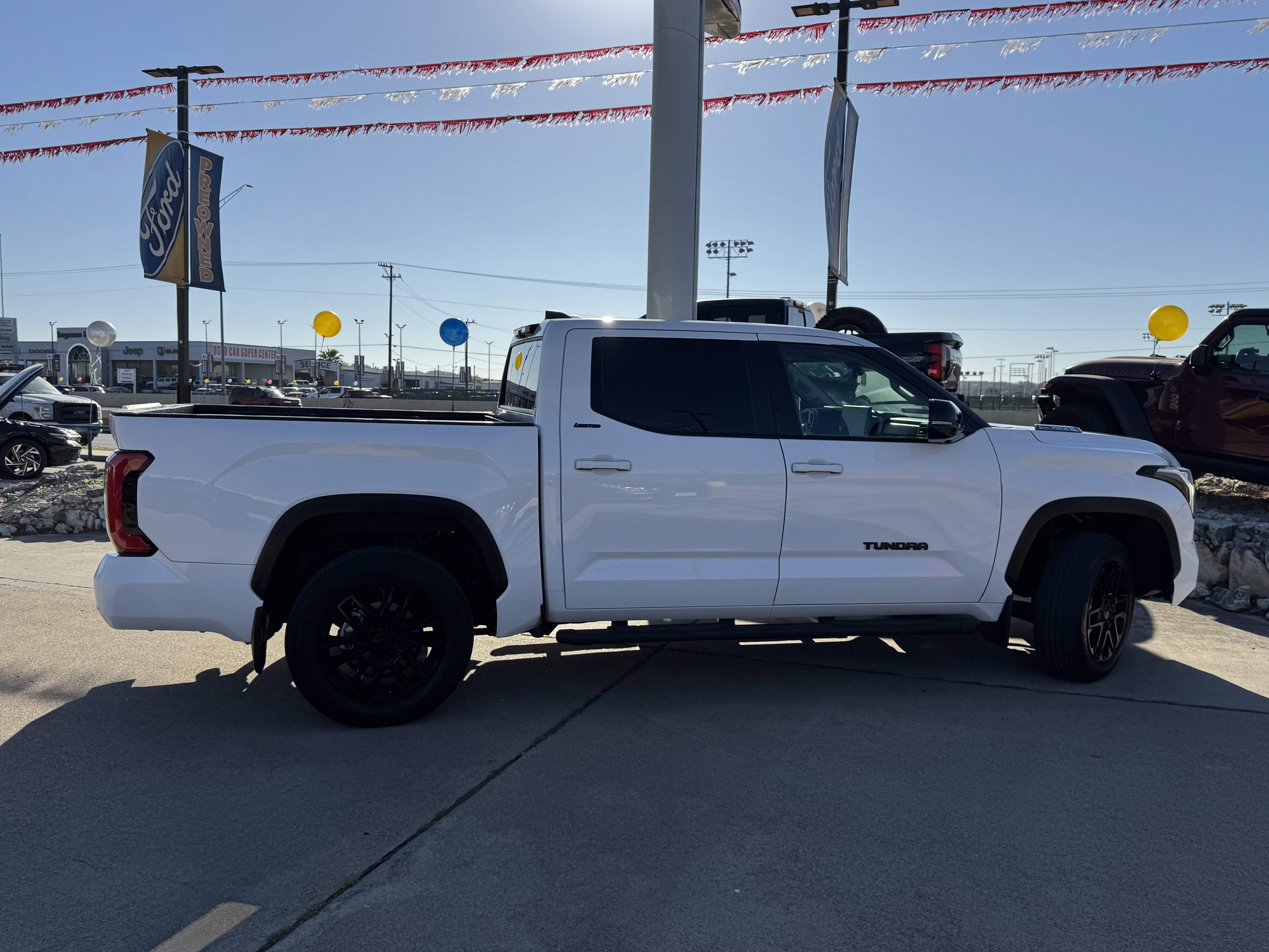 Used 2024 Toyota Tundra Limited image 3