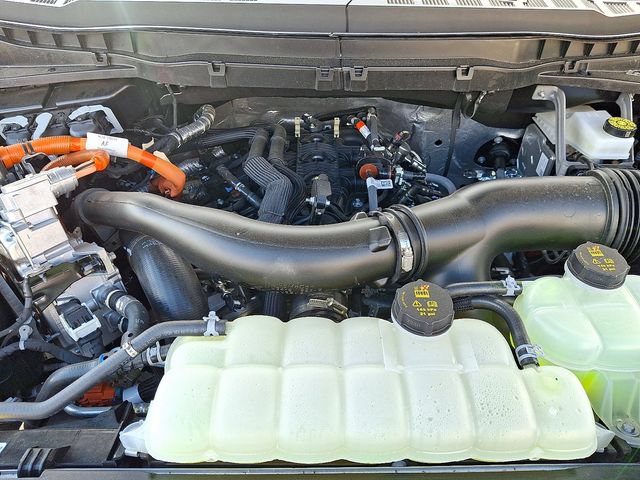 Certified 2026 Ford F150 Platinum AWD/4WD image 29