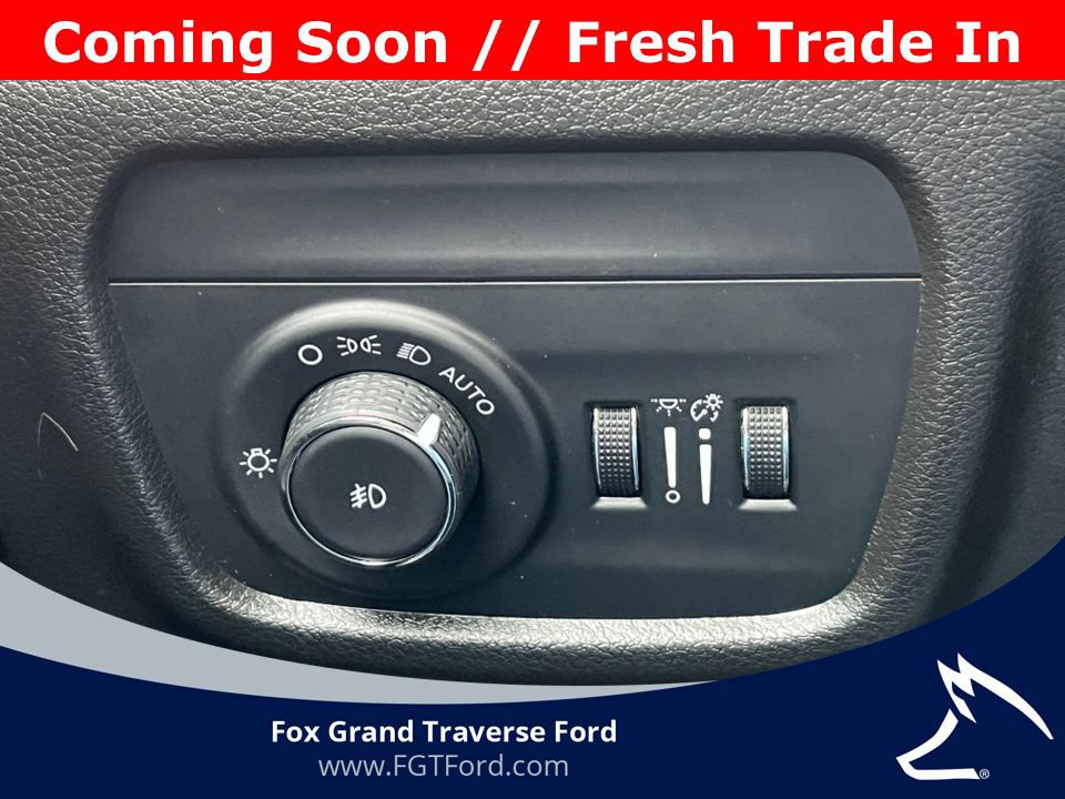 Used 2023 Jeep Grand Cherokee Limited AWD/4WD image 15