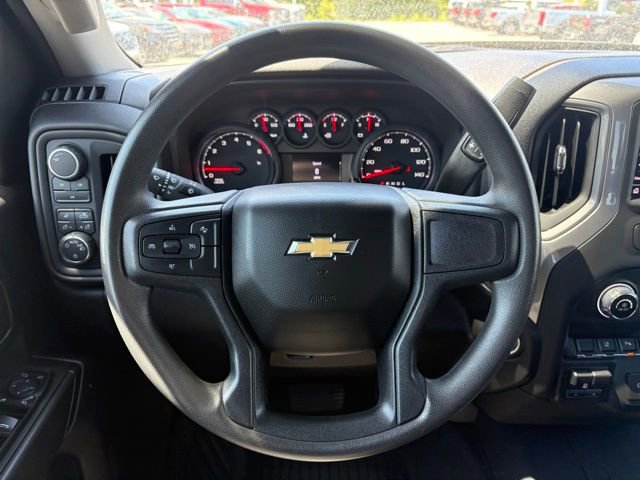 Used 2025 Chevrolet Silverado 2500 Custom w/ Custom Value Package image 14