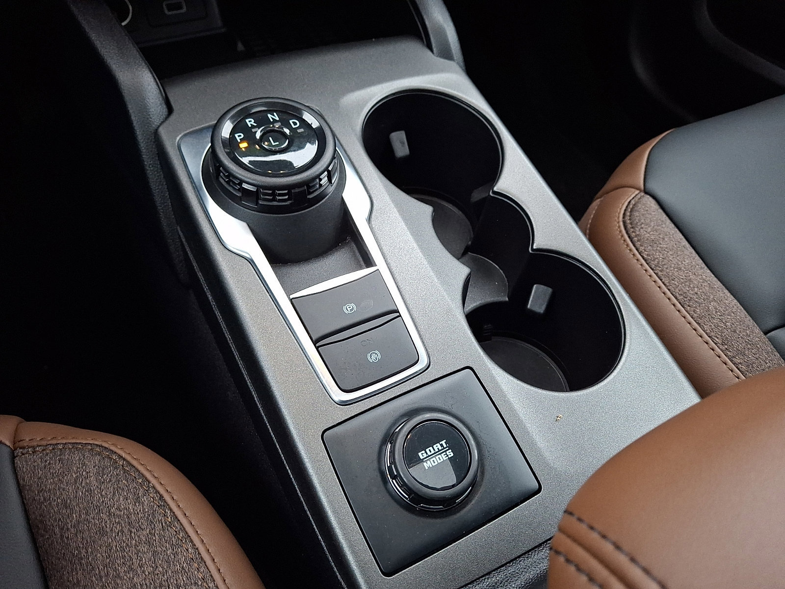 Certified 2025 Ford Bronco Sport Outer Banks w/ Outer Banks Tech Package+ image 18