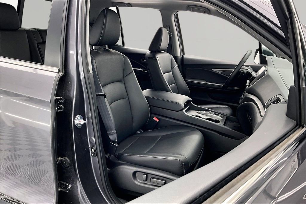 Used 2025 Honda Ridgeline RTL image 7