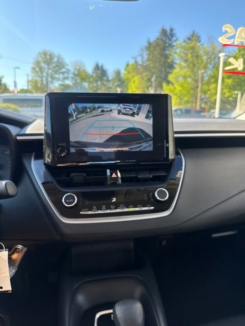 Used 2023 Toyota Corolla LE FWD image 23