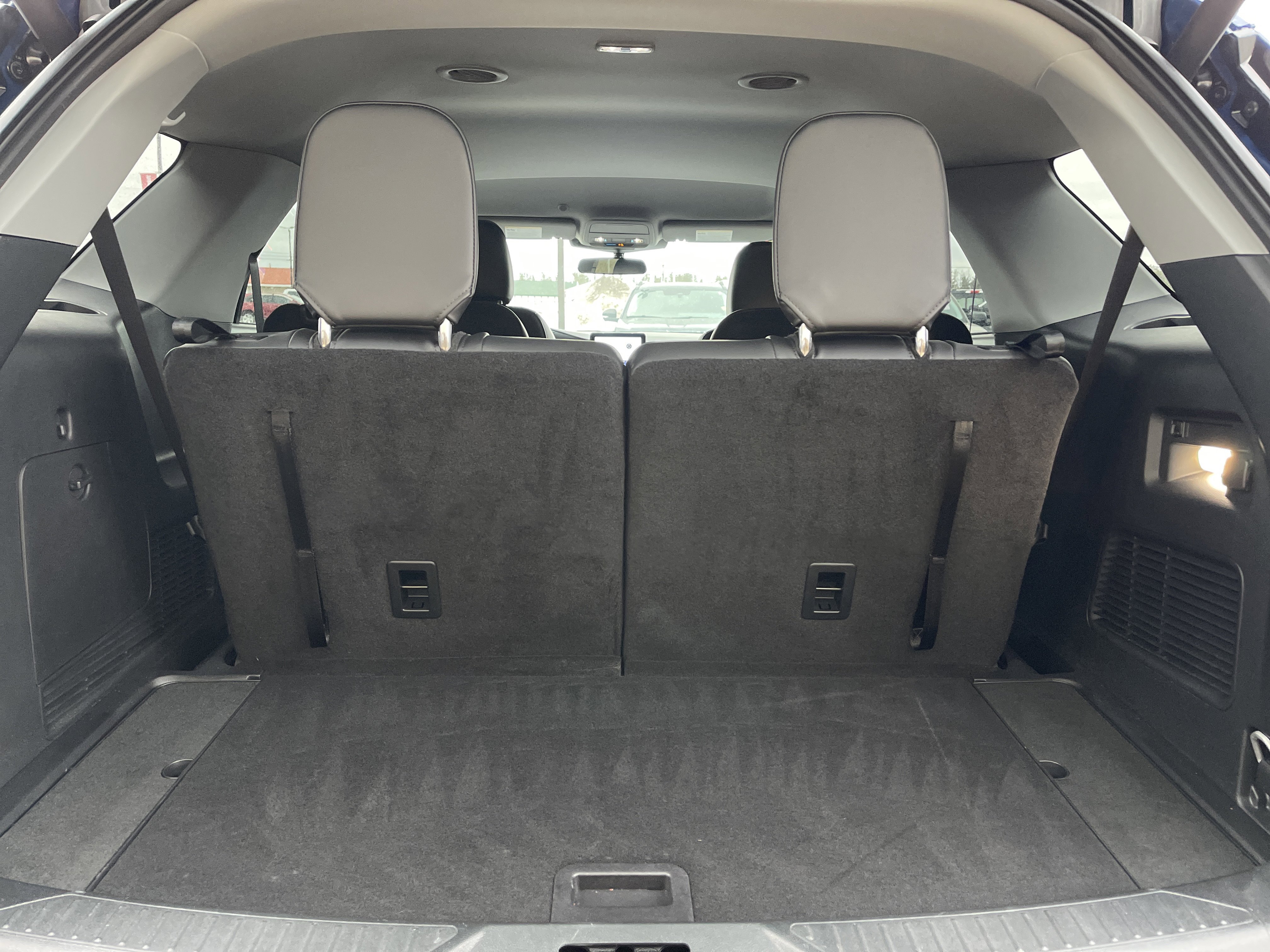 Certified 2023 Ford Explorer XLT w/ Equipment Group 202A image 10