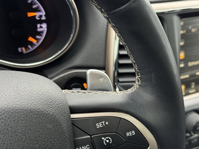 Used 2017 Jeep Grand Cherokee Limited w/ Luxury Group II image 30