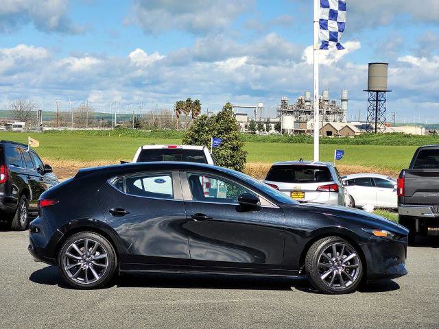 Used 2020 MAZDA MAZDA3 AWD Hatchback w/ Preferred Pkg image 6