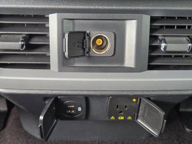 Certified 2021 Ford F150 Lariat AWD/4WD image 19