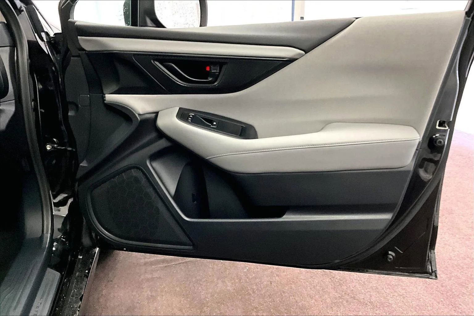 Used 2020 Subaru Legacy w/ Alloy Wheel Package image 23