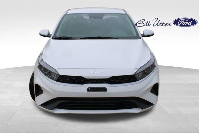 Used 2023 Kia Forte LXS video 2
