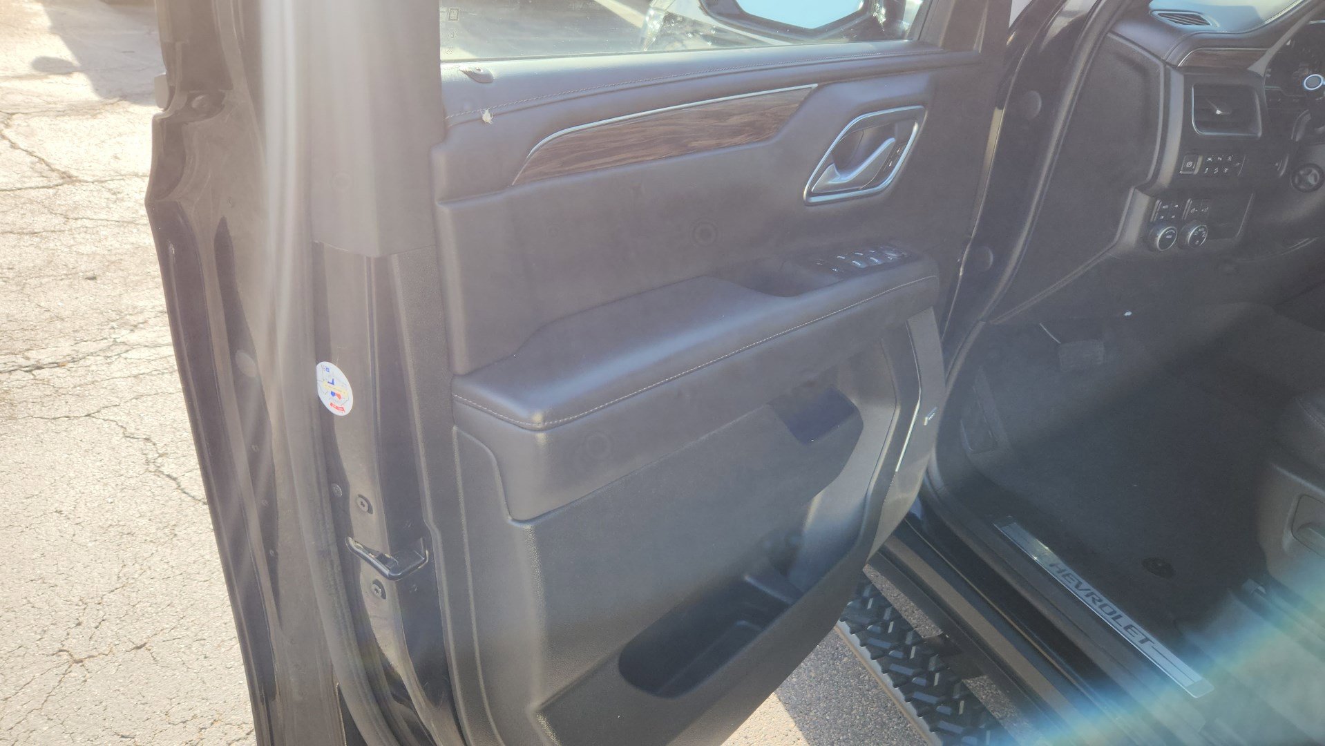 Used 2022 Chevrolet Tahoe Z71 w/ Luxury Package image 25