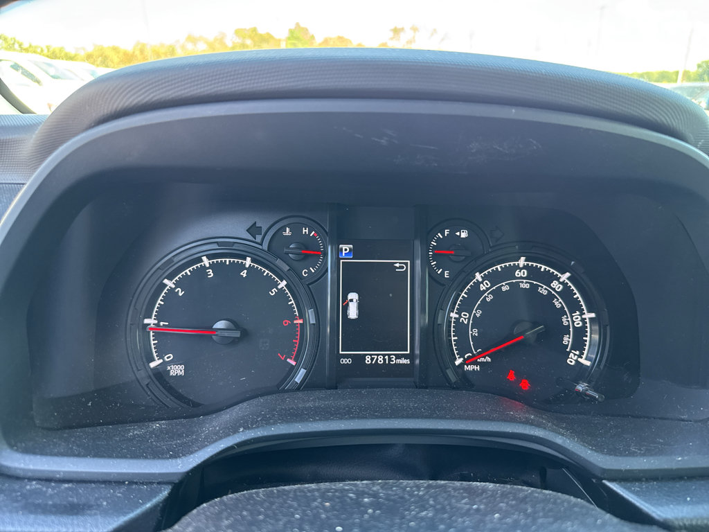 Used 2023 Toyota 4Runner SR5 AWD/4WD image 15