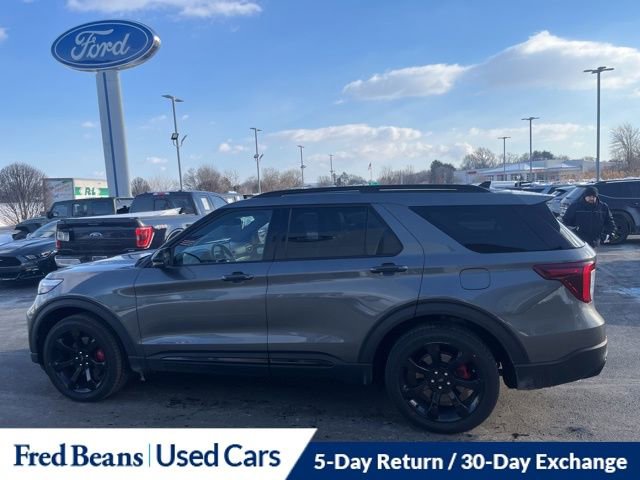 Certified 2022 Ford Explorer ST w/ Equipment Group 401A image 8
