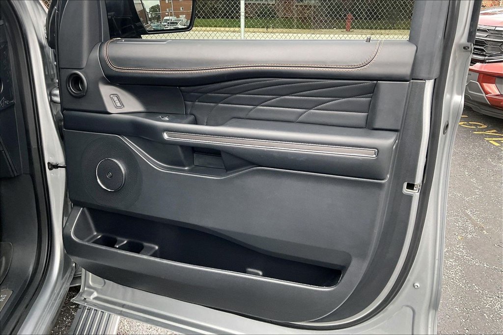 Certified 2023 Ford Expedition Max Platinum AWD/4WD image 23