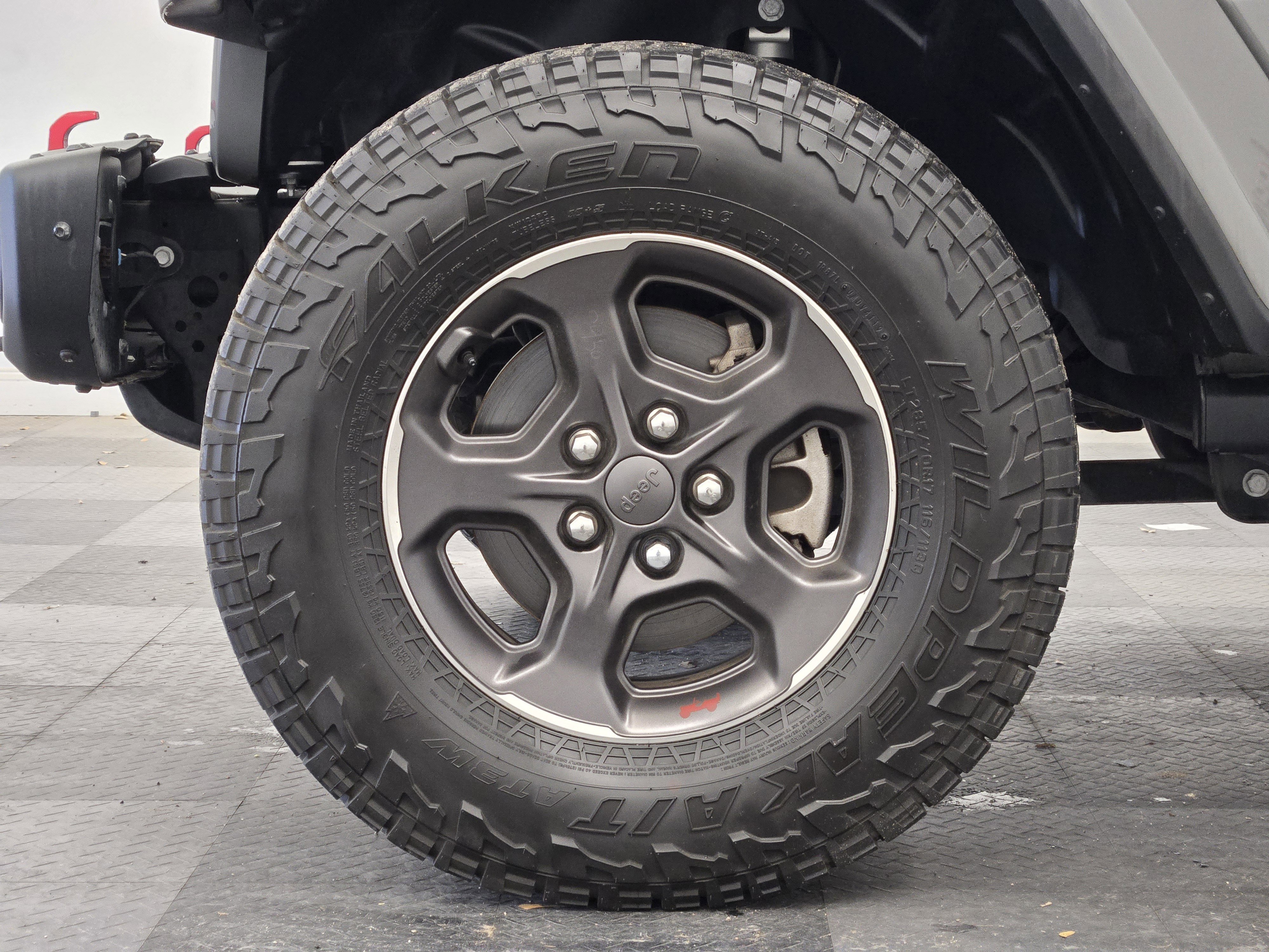 Used 2020 Jeep Gladiator Rubicon AWD/4WD image 10