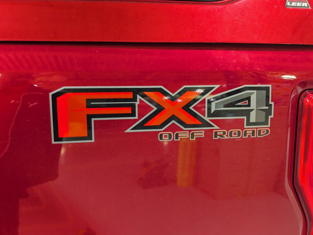 Certified 2019 Ford F250 Lariat w/ Lariat Ultimate Package AWD/4WD image 14