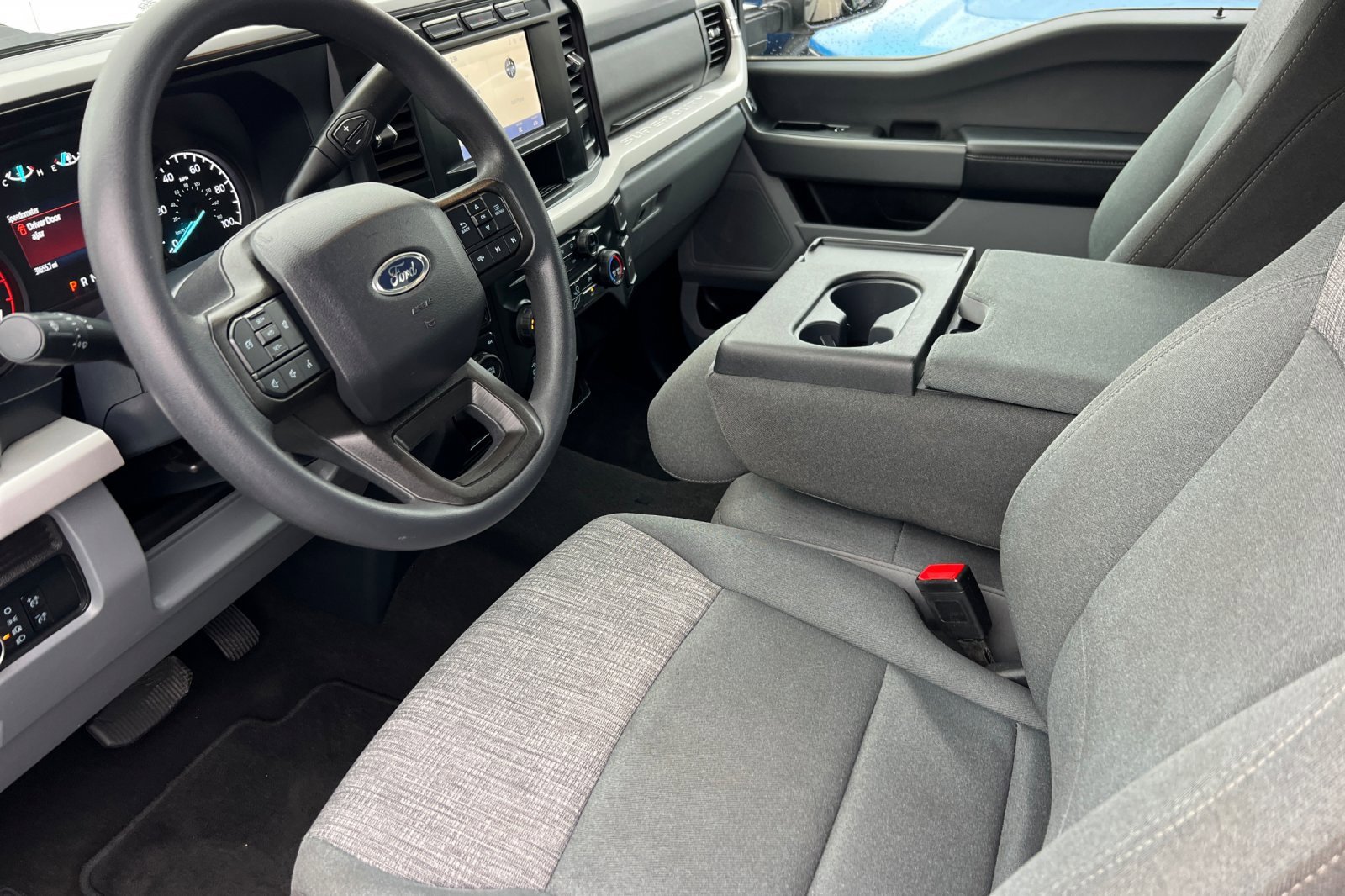 Certified 2024 Ford F250 XLT image 11