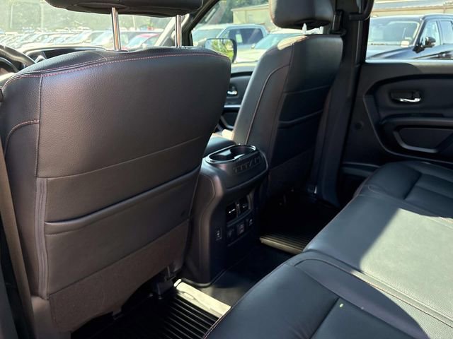 Used 2024 Nissan Titan PRO-4X w/ Pro-4x Convenience Package AWD/4WD image 16