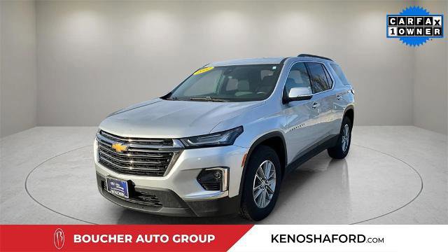 Used 2022 Chevrolet Traverse LT image 2