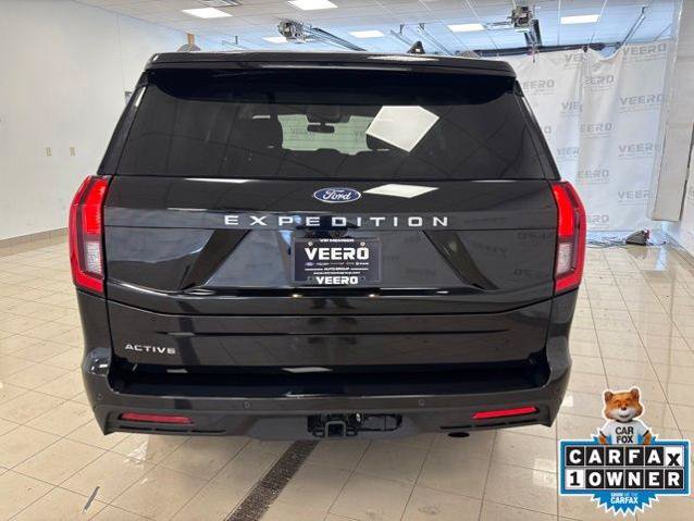 Certified 2025 Ford Expedition Active AWD/4WD image 4