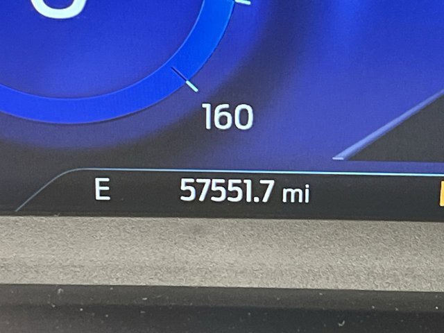 Certified 2022 Ford Escape Titanium AWD/4WD image 17
