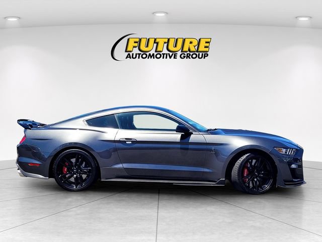 Certified 2020 Ford Mustang Shelby GT500 w/ Technology Package RWD image 3