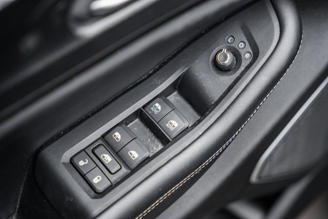 Used 2022 Jeep Grand Cherokee Altitude image 41