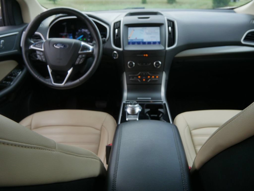 Certified 2020 Ford Edge SEL w/ Convenience Package AWD/4WD image 18