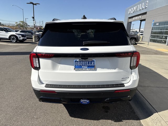 Certified 2025 Ford Explorer ST-Line w/ ST-Line Street Pack AWD/4WD image 4