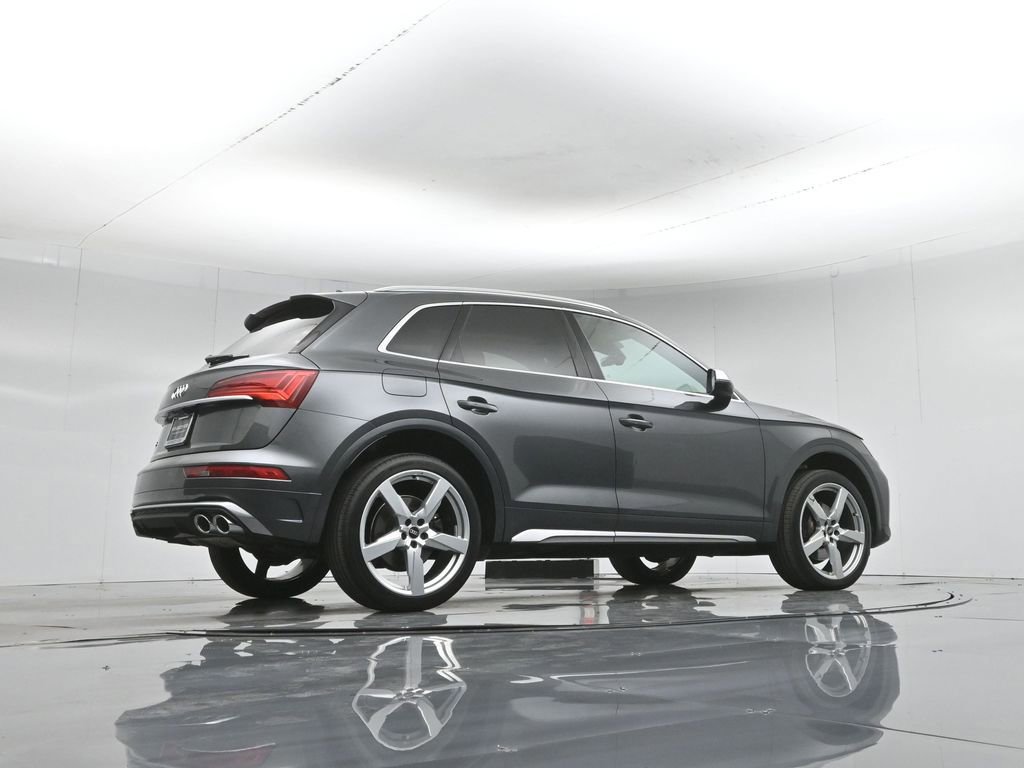 Used 2021 Audi SQ5 Premium w/ Convenience Package image 15