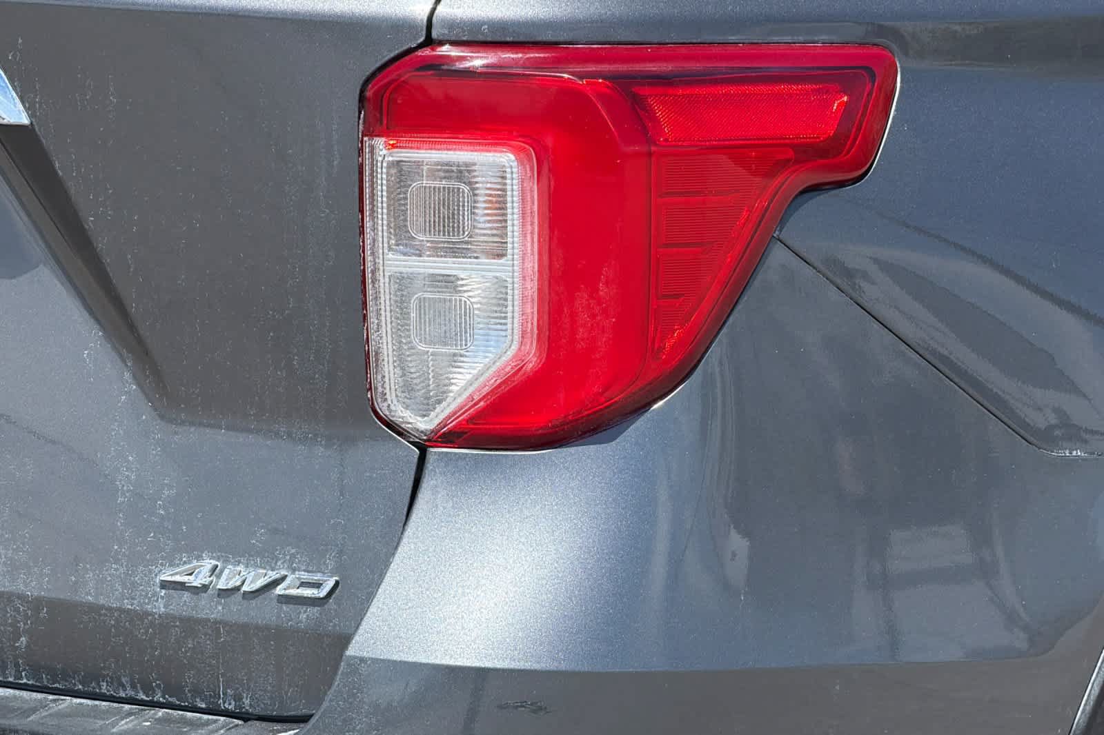 Certified 2023 Ford Explorer XLT w/ Equipment Group 202A AWD/4WD image 28
