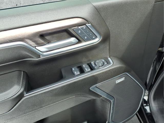 Used 2024 Chevrolet Silverado 3500 LTZ w/ LTZ Convenience Package image 20