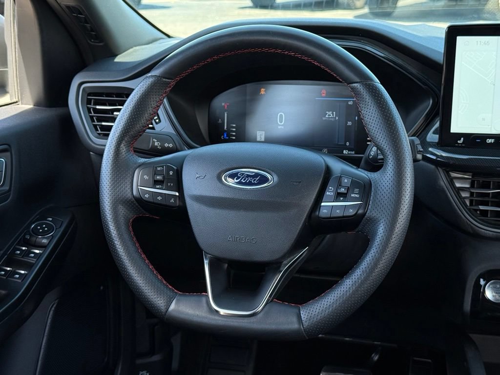 Certified 2024 Ford Escape ST-Line w/ Tech Pack #1 AWD/4WD image 7