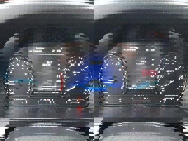 Certified 2022 Ford Explorer XLT w/ Equipment Group 202A image 17